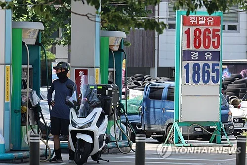 (LEAD) Consumer prices up 2.8 pct in July; oil price hike slows