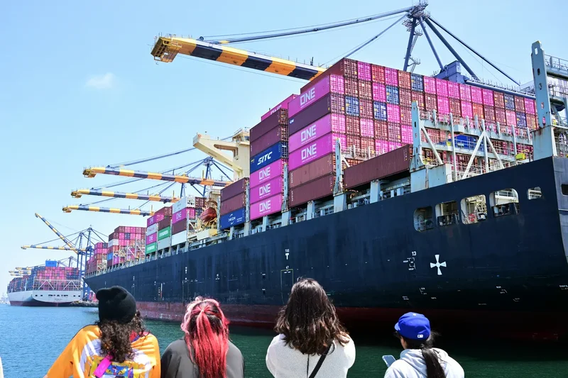 US government says judge overstepped by ordering universal tariff refunds