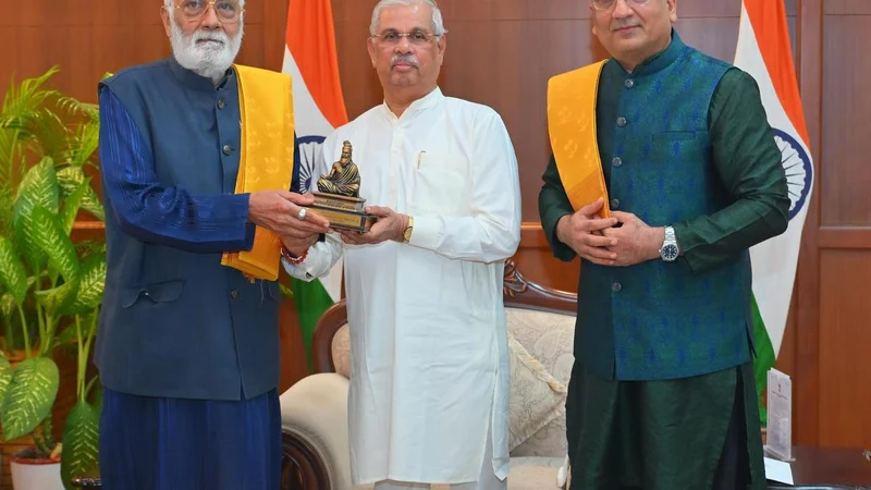 Prince of Arcot calls on T.N. Governor
