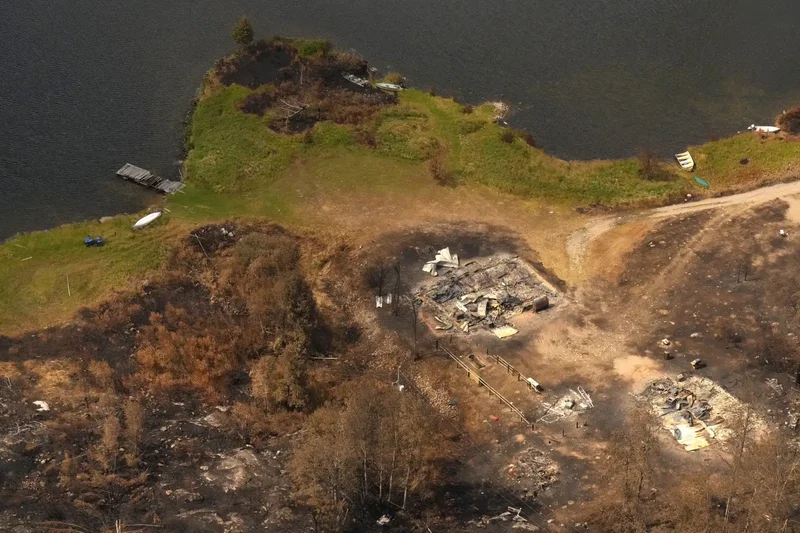 Ontario begins to repatriate communities as wildfire suppression continues