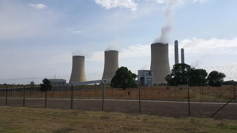 South Africa’s Ramokgopa Says Coal Exit Won’t Follow Foreign Agendas