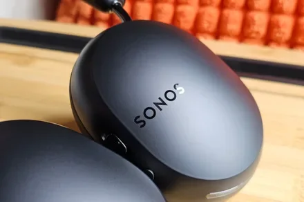 Sonos could make its next headphones smarter with built-in voice controls