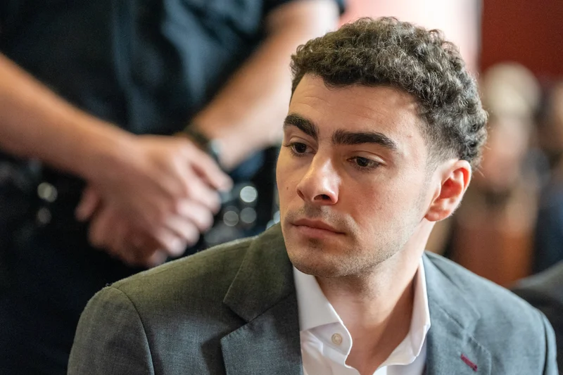 Luigi Mangione expected to plead guilty in federal stalking case related to health insurance CEO killing: Report