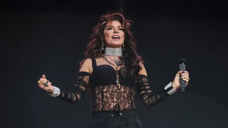 Shania Twain confronts longstanding narrative that her music promotes man-hating