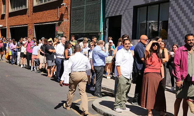 Solar eclipse live updates: Huge queues form in last-minute scramble for glasses as UK braces for pandemonium and spate of accidents