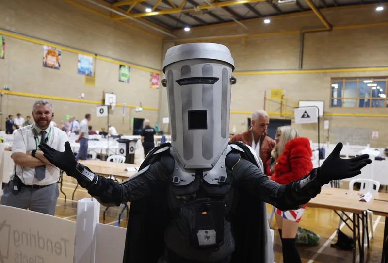 Binfaces' chivalric fight with 'the establishment'