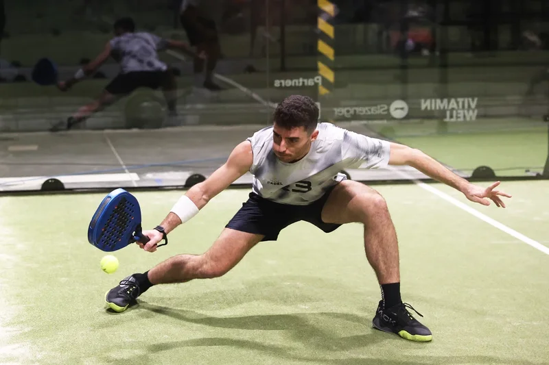 British padel star hails huge London crowds as thousands flock to watch first UK competition