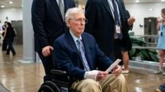 US Senator McConnell discharged from rehab centre and returning home