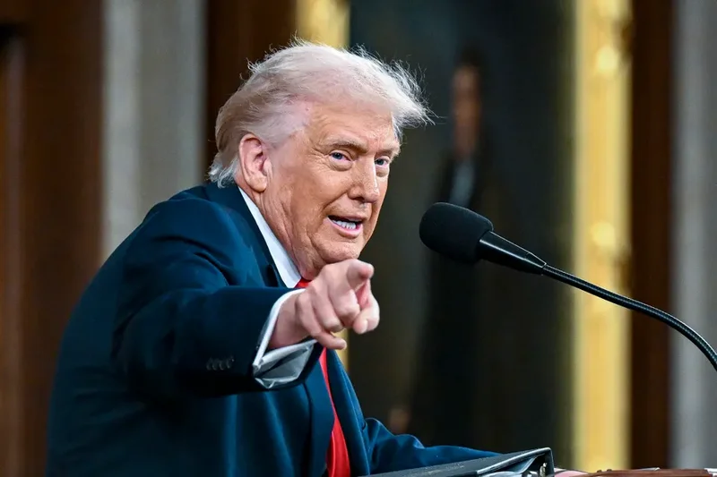 Trump Doubles Down On Reflecting Pool Vandal Claims—After Pirro Drops Vandalism Case
