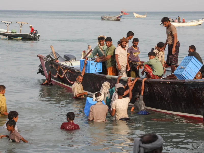 Closure of al-Makha port leaves workers and traders fearing for the future