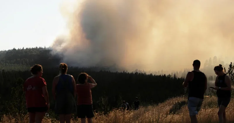 Fast-moving wildfire in Washington state prompts evacuations