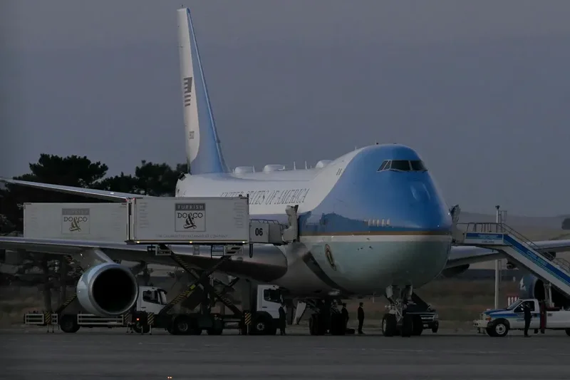 Iran Threat Reportedly Prompted Trump To Secretly Swap Planes While Leaving Turkey