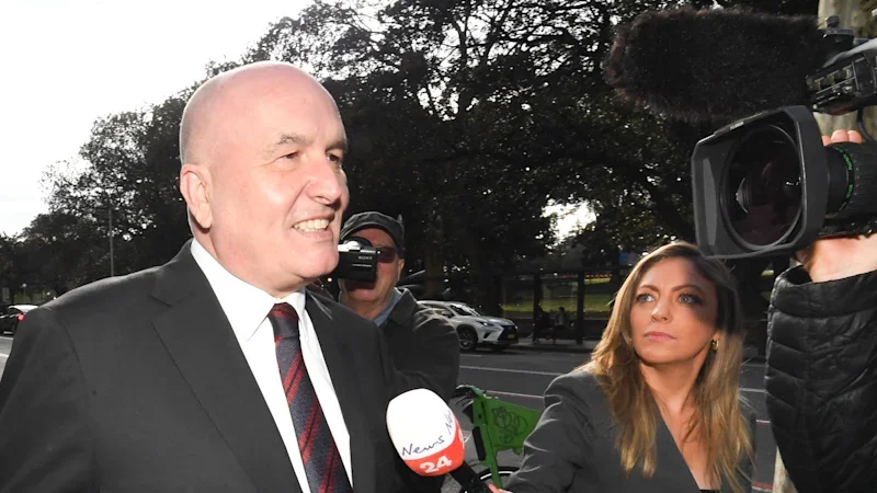 ‘Justice will prevail’: Ex military man David Elliott uses ICAC to machine gun opponents
