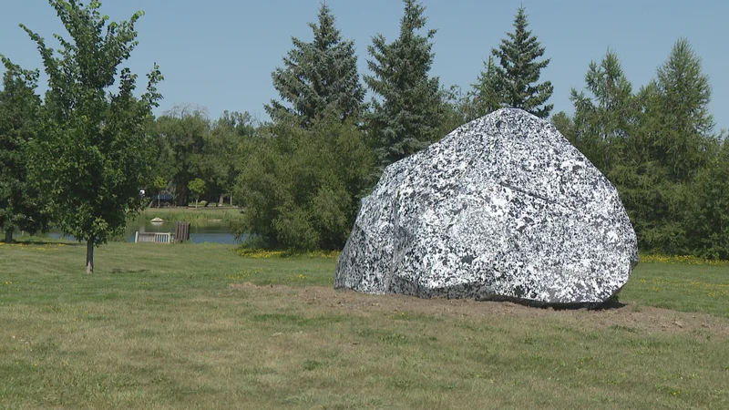 Saskatoon councillors uphold funding behind controversial $297K art installation