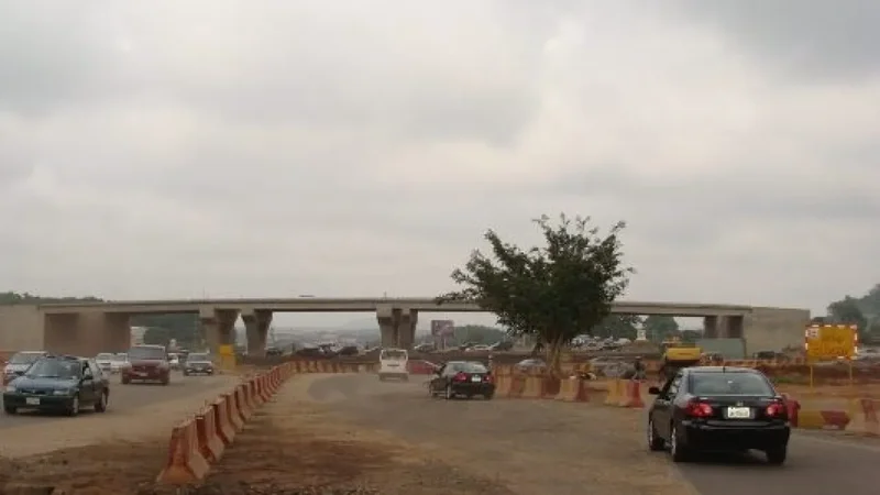 Abuja’s Apo-Karshi Road to be completed in December, 16 years after commencement – Official