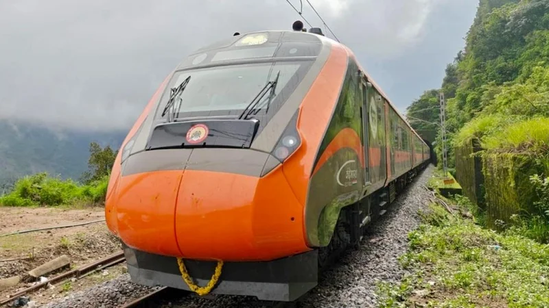 Vande Bharat Express train travels from Sakleshpur to Subrahmanya Road in first trial run on ghat section of Bengaluru-Mangaluru route