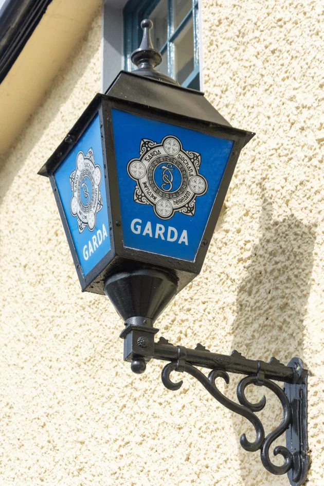 Man, 20s, dies after crash in Donegal