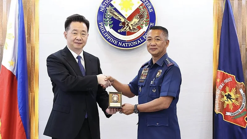 Despite South China Sea clashes, Chinese and Filipino police boost cooperation