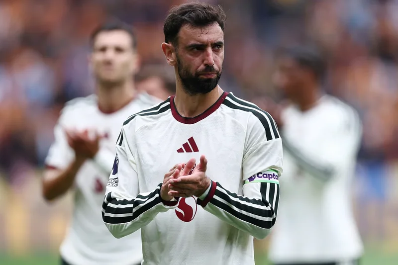 ‘Strange’ Bruno Fernandes criticism highlights recurring Man United mistakes