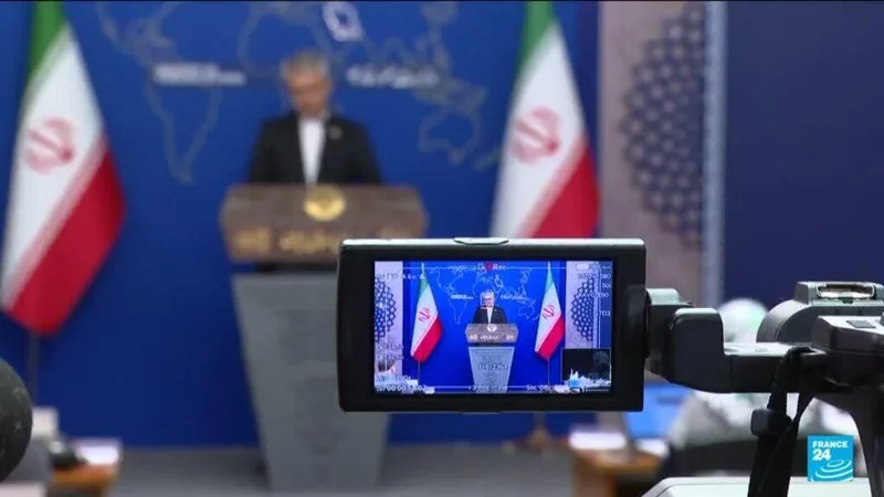 Iran and Oman 'close to deal' on Hormuz... but not with the US