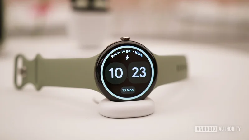 Pixel Watch 5’s At a Glance is more convenient than ever