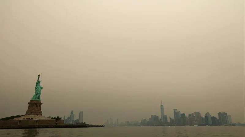 Woman and baby die after boat capsizes in New York harbour