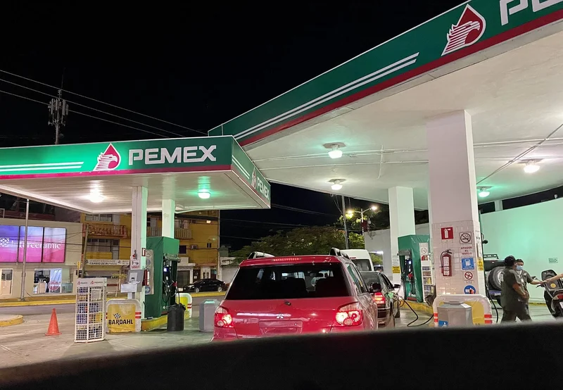 Mexico Gasoline Price Deal Is Extended for Another Six Months