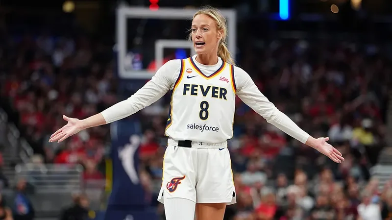 Sophie Cunningham's former teammate appears to fully endorse DiJonai Carrington's flagrant foul on Fever star