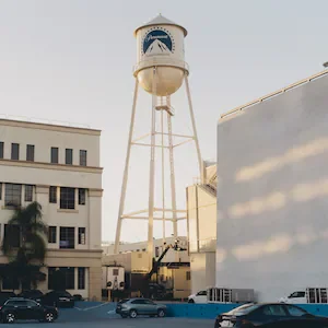 David Ellison floats Hollywood exit as states threaten his Warner Bros deal