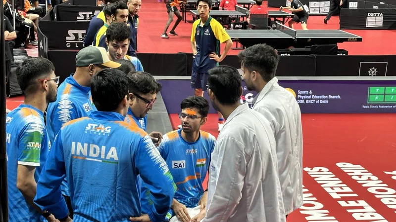 India women edge past Australia to enter semis