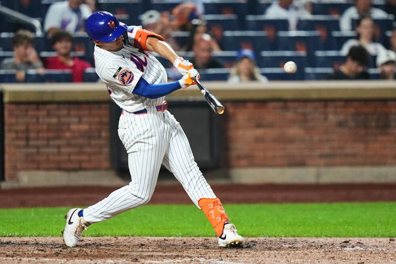 Cubs set to acquire pitcher Clay Holmes and outfielder Tyrone Taylor from Mets, AP source says