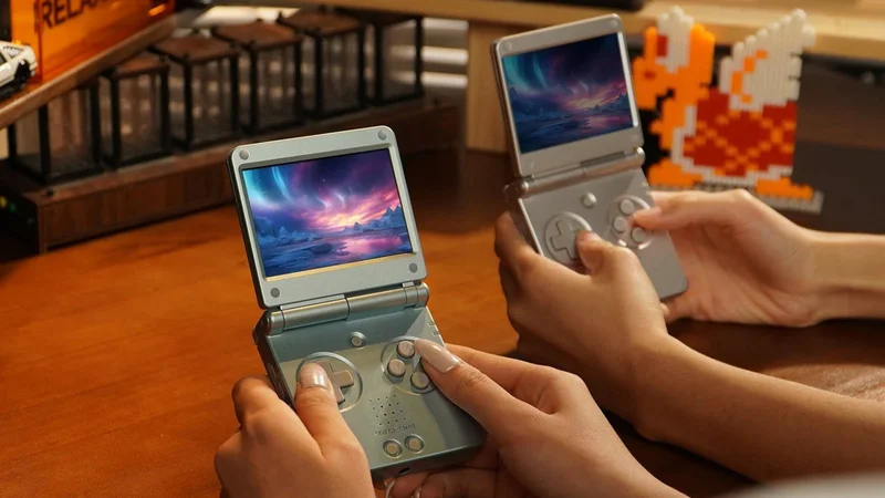 ANBERNIC’s new Game Boy Advance SP clone is here for under $60