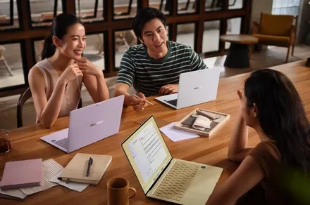 Huawei made an utterly sleek laptop that’s 35% lighter than MacBook Air. Too bad you don’t need it.