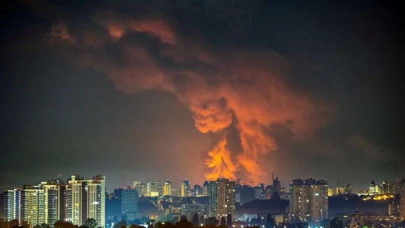At least 15 killed in Russian strikes around Kyiv as both sides intensify long-range attacks
