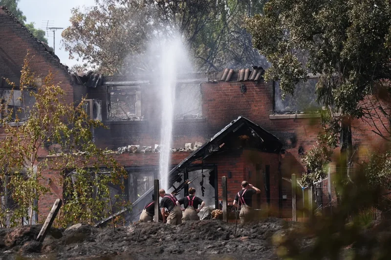 Bulletin PM briefing: UK bans disposable barbecues due to fire risk
