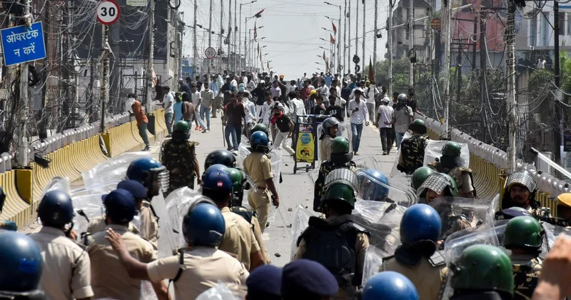 Youth protests: Constable fired AK-47 after being ‘trapped’ in crowd, Bihar tells Supreme Court