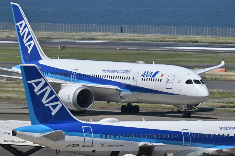 JAL and ANA to cut fuel surcharges below ¥60,000 on flights to U.S. and Europe