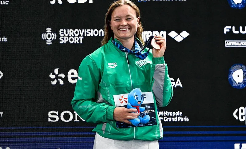 Mona McSharry claims bronze medal in 200m breaststroke final