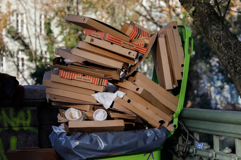 EU curbs on 'forever chemicals' in food packaging kick in