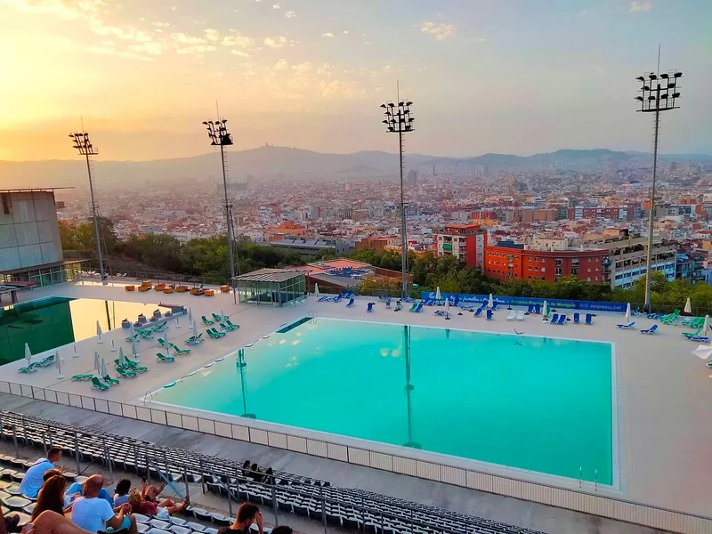 LISTED: Ten activities for when it's very hot in Barcelona