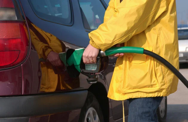 Significant fuel price hike would force reconsideration of excise unwinding plan, says minister