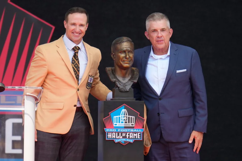 Drew Brees, Larry Fitzgerald, Luke Kuechly, Adam Vinatieri and Roger Craig enter the Hall of Fame