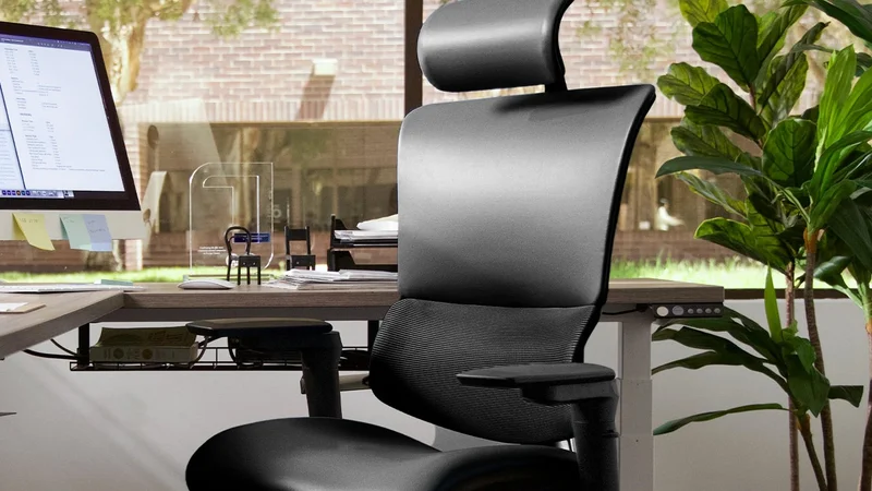 The X-Tech Executive Chair Aims to Upend Premium Models from Herman Miller, Steelcase at a Better Price