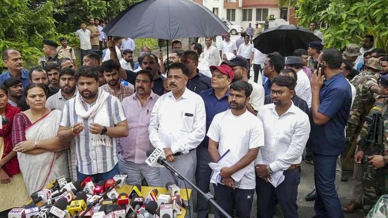 Three Jharkhand PSC members resign amid paper leak protests