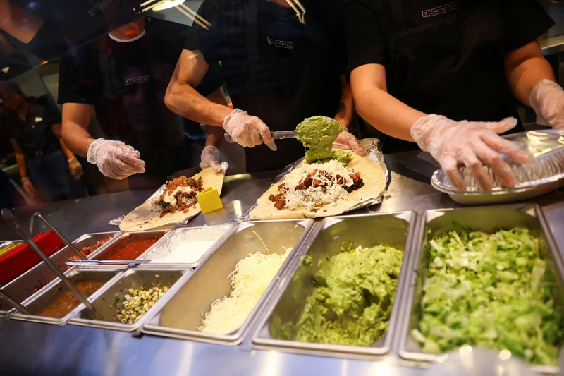 Chipotle stock falls on potential link to salmonella outbreak in Minnesota