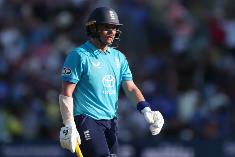 Sam Curran undergoes surgery to end chances of England Test recall