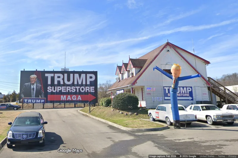 Massive Trump merchandise store goes out of business - because nobody is buying anything