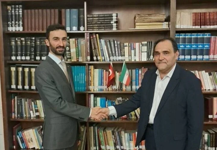 Iranian, Turkish officials discuss ways to diversify tourism flows