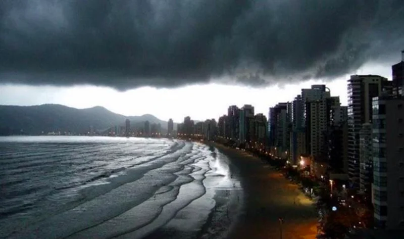 Rio Suspends Classes as Cyclone Triggers Uruguay Red Alert