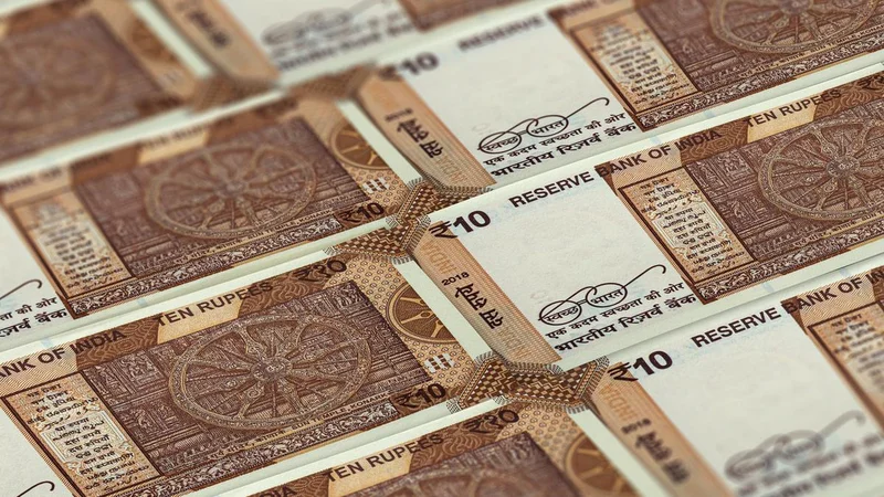 Government approves introduction of one billion polymer banknotes of ₹10 and ₹20